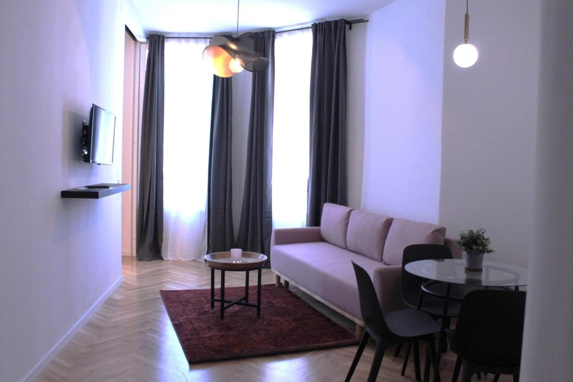 Zest And Nest Apartments In The Center Zagabria Esterno foto